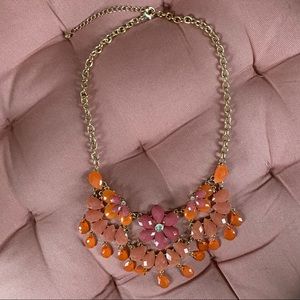 NWOT statement necklace